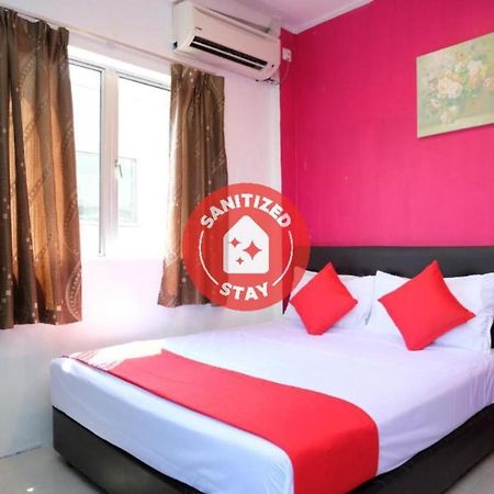 Oyo 603 Sri Padang Inn Куантан Экстерьер фото