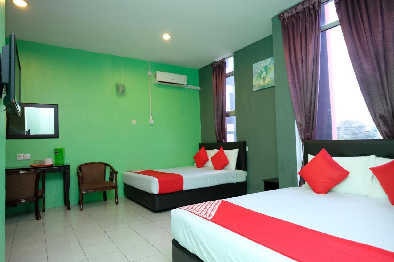 Oyo 603 Sri Padang Inn Куантан Экстерьер фото