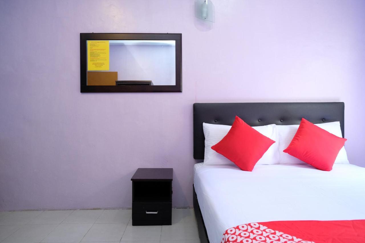 Oyo 603 Sri Padang Inn Куантан Экстерьер фото