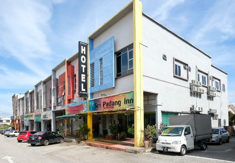 Oyo 603 Sri Padang Inn Куантан Экстерьер фото